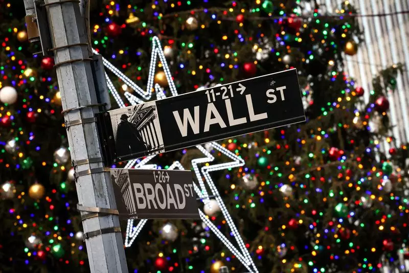 Market Movements: Analyzing the Impact of the Festive Season on Wall Street