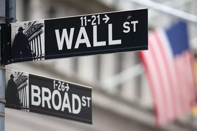 Market Movements: A Balanced Dance Between Tech and Treasury Yields