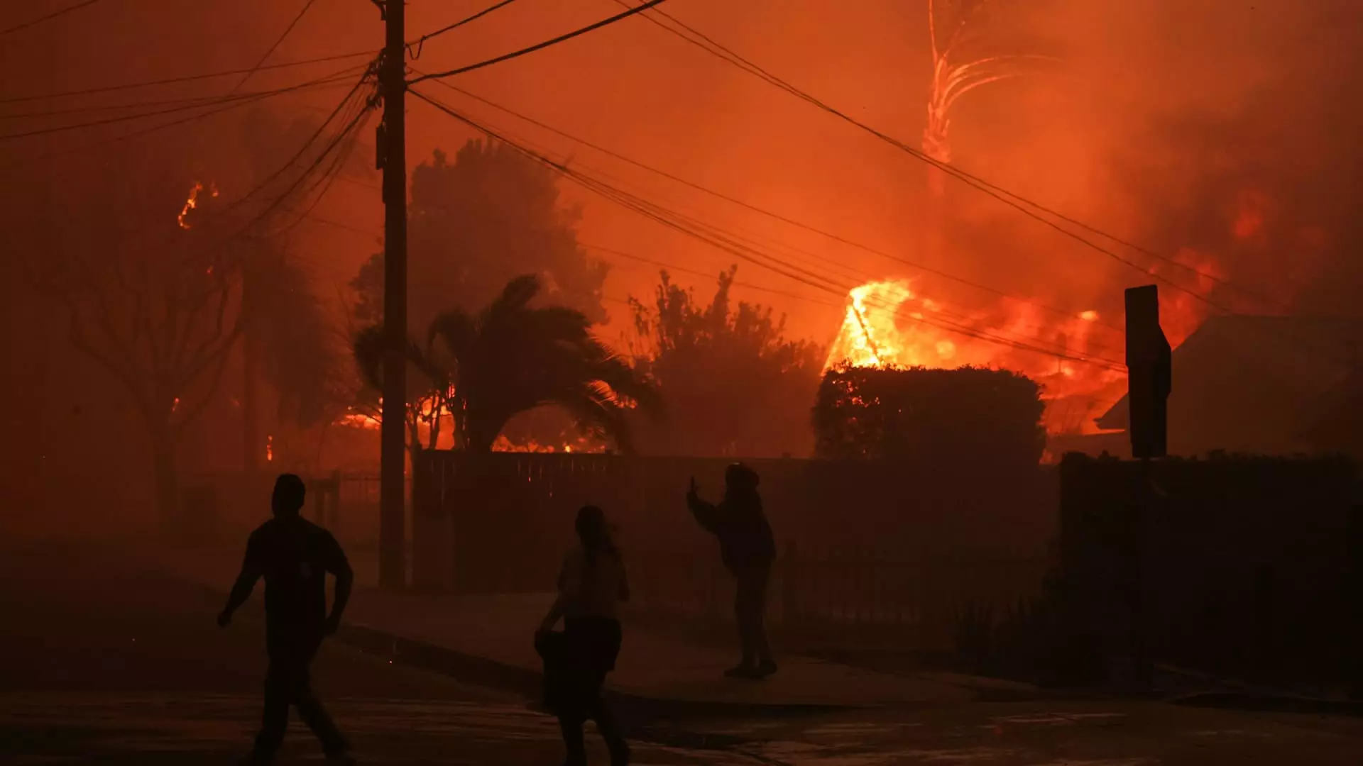 Market Reactions Amidst California Wildfire Crisis