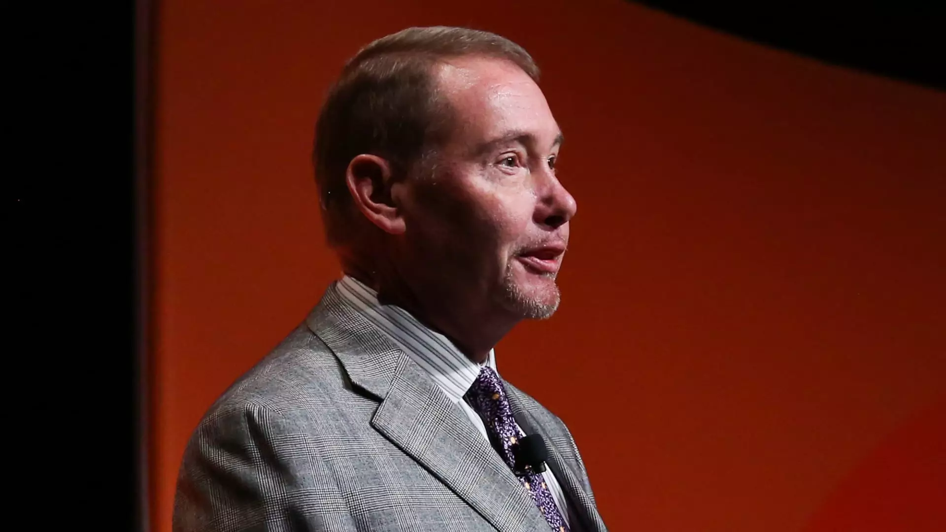 Gundlach’s Critical Perspective on Federal Reserve Monetary Policy