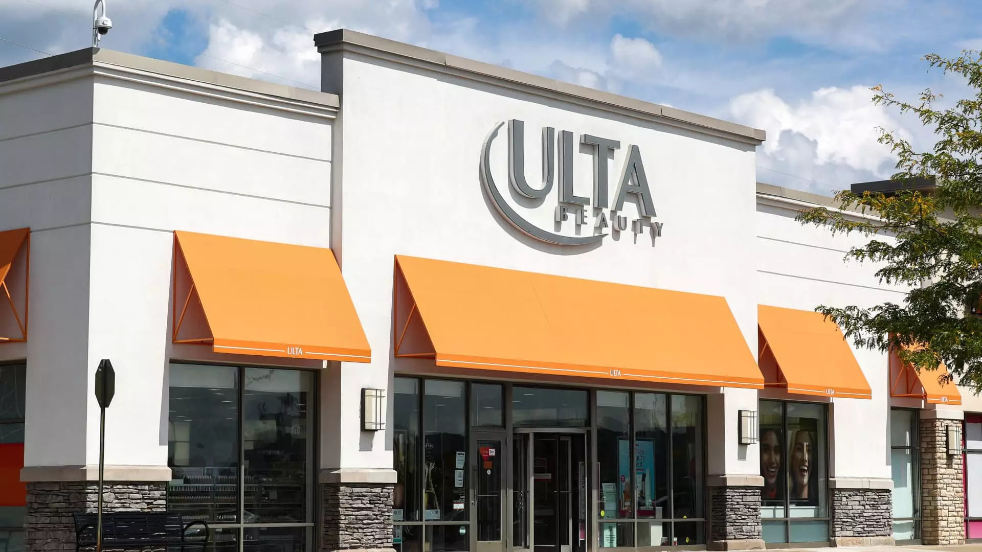 5 Critical Takeaways from Ulta Beauty’s Unsettling Future Ahead