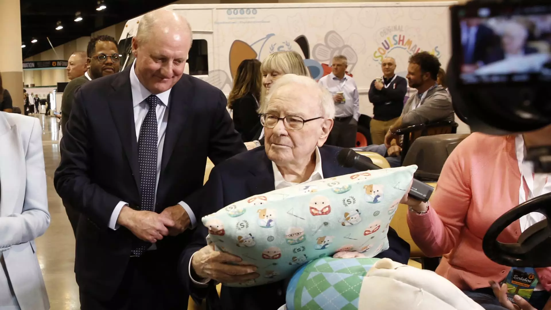 24 Million Reasons to Trust Berkshire Hathaway: The Bold Investor Shift Amidst Transition