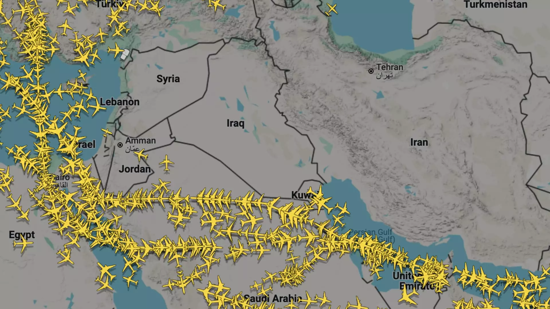 5 Shocking Reasons Airlines are Grounding Flights to Israel Amid Escalating Tensions