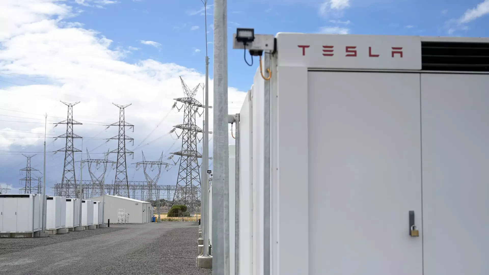The $556 Million Gamble: Tesla’s Bold Move into China’s Energy Landscape