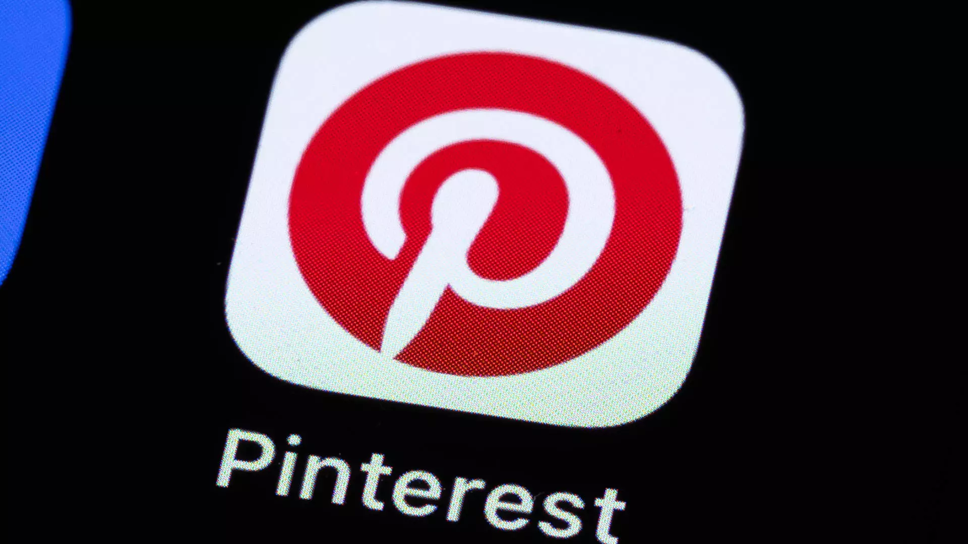 3 Stocks to Bet On Amid Global Turbulence: The Future Looks Bright