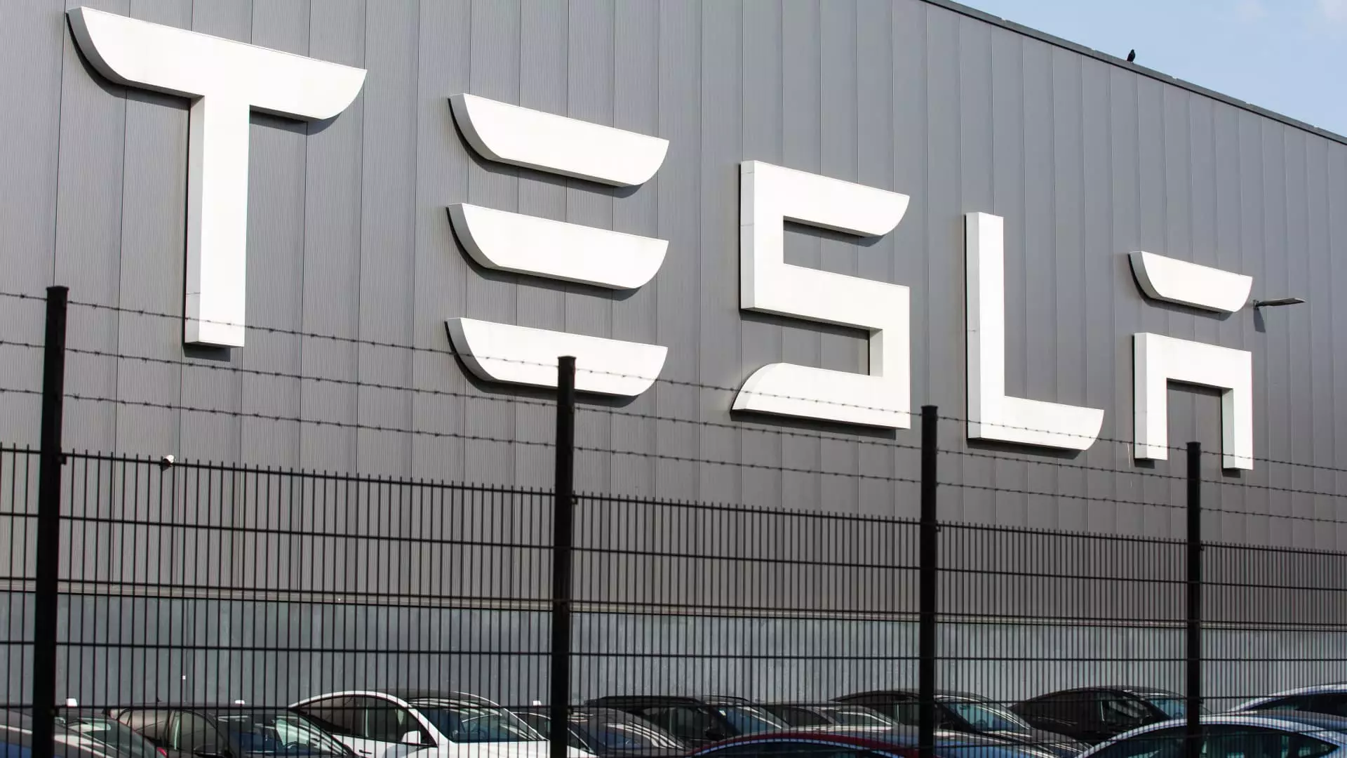 5 Stark Realities Behind Tesla’s So-Called “Fully Autonomous” Breakthrough