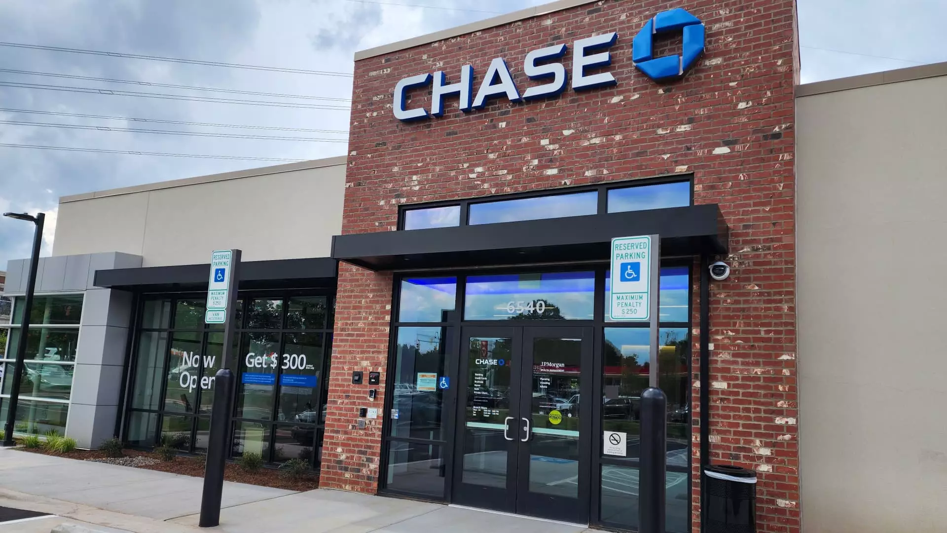 The Bold Expansion of JPMorgan Chase Reveals a Flawed Strategy or a Necessary Reckoning?